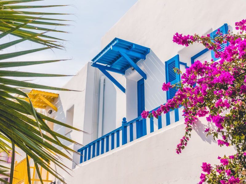 traditional-mediterranean-island-greece-travel